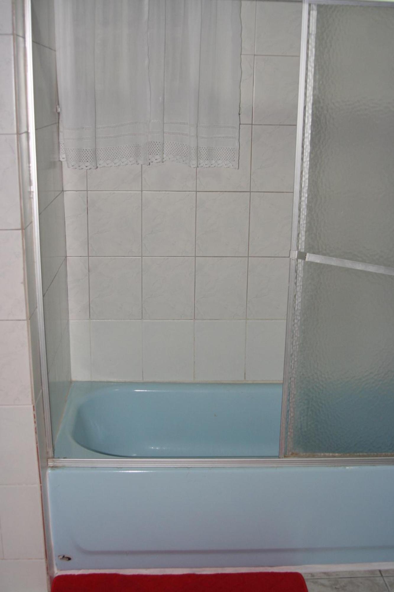 Cozy Apartment คิงส์ตัน ภายนอก รูปภาพ