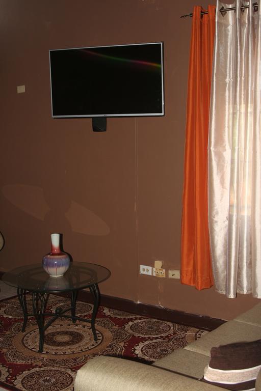 Cozy Apartment คิงส์ตัน ภายนอก รูปภาพ