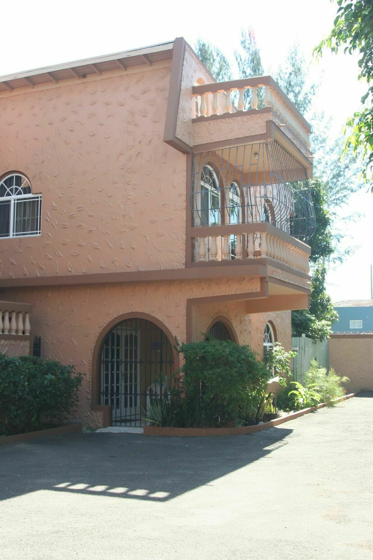 Cozy Apartment คิงส์ตัน ภายนอก รูปภาพ